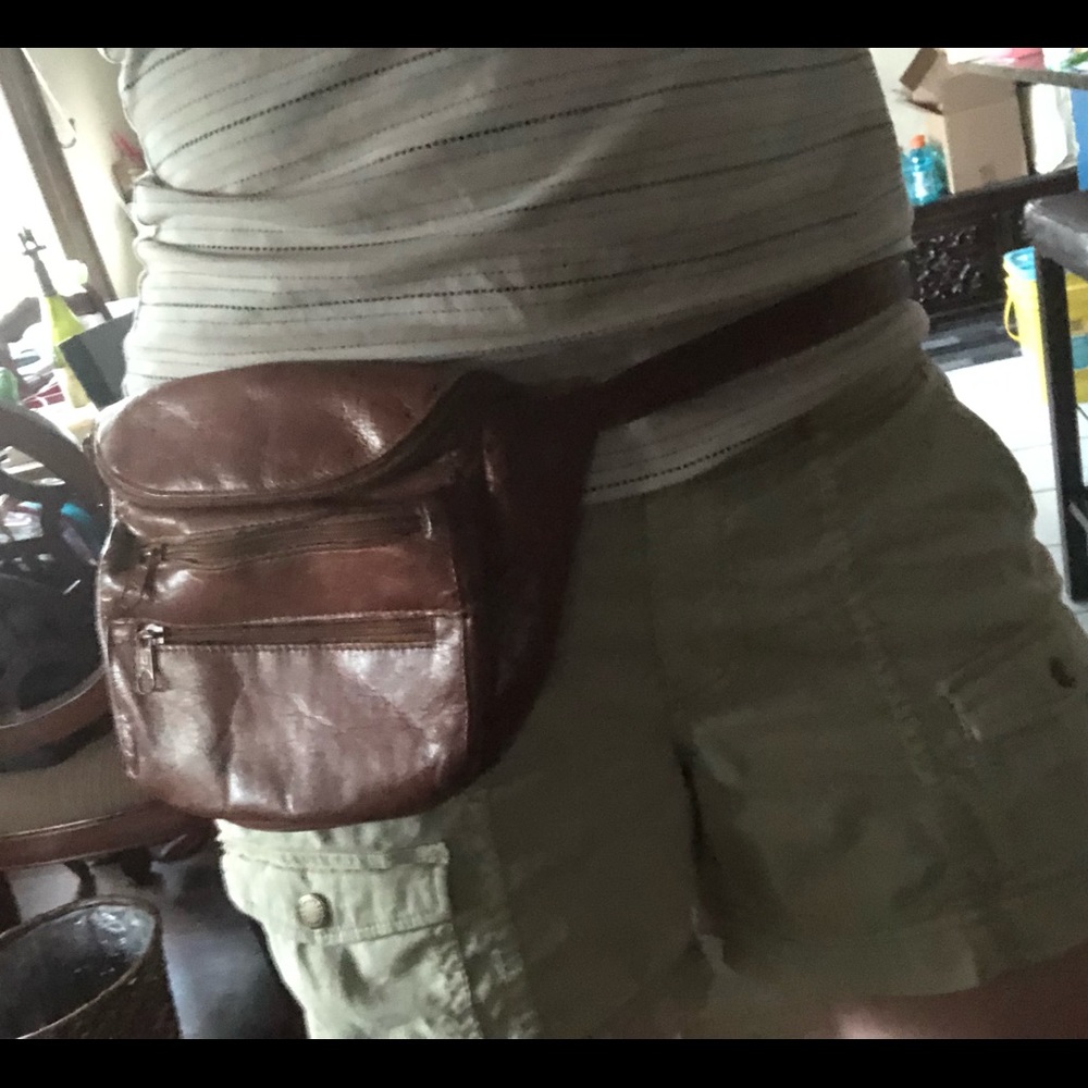 Vintage brown real leather fanny pack